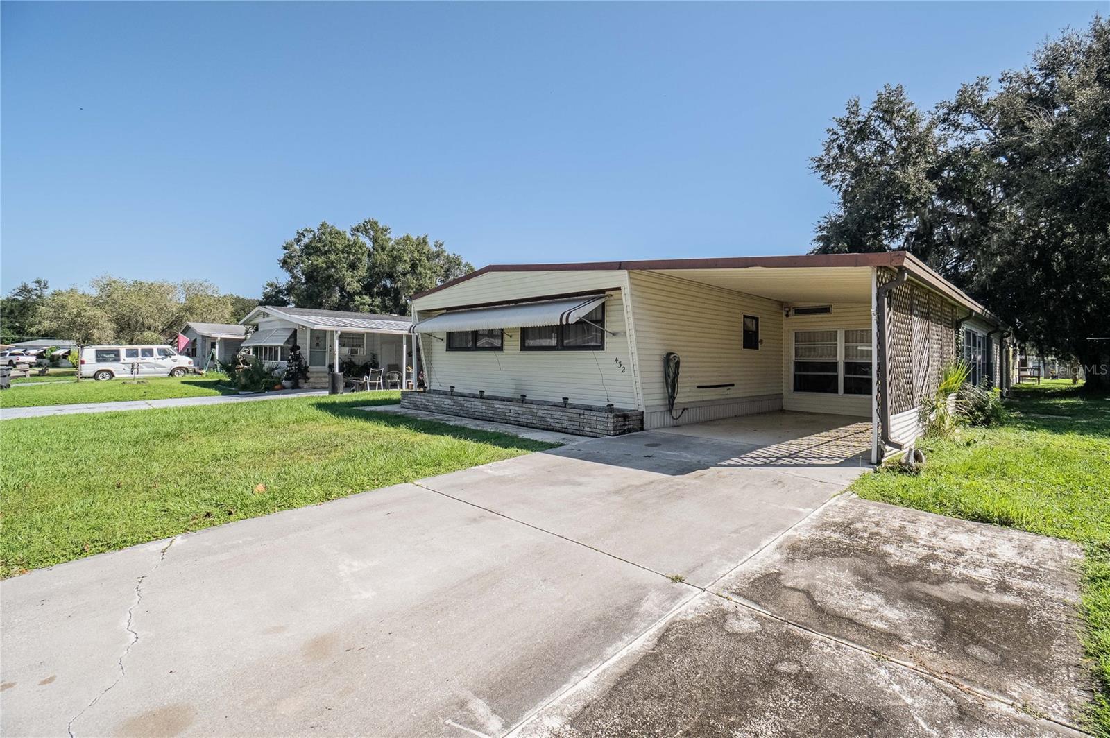 432 LAZY LAKE DRIVE W, Lakeland, FL 33801