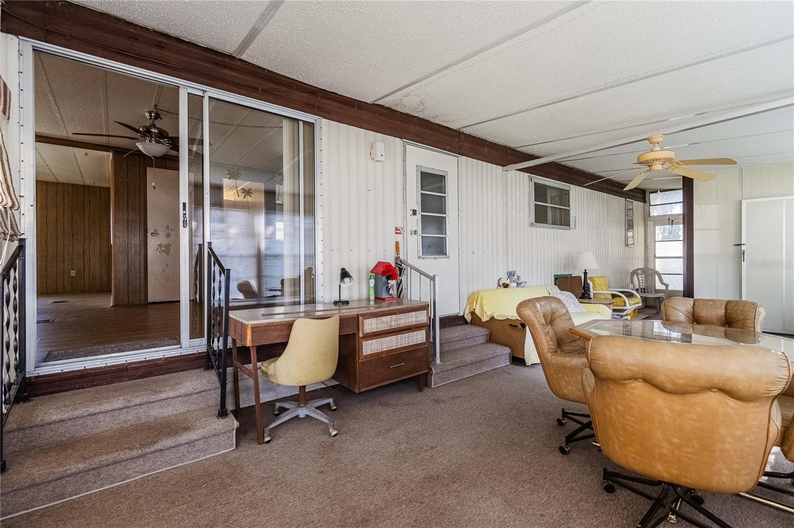 432 LAZY LAKE DRIVE W, Lakeland, FL 33801