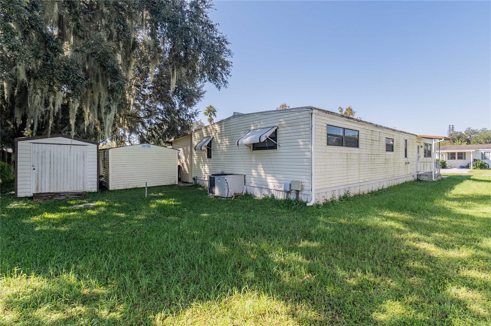 432 LAZY LAKE DRIVE W, Lakeland, FL 33801