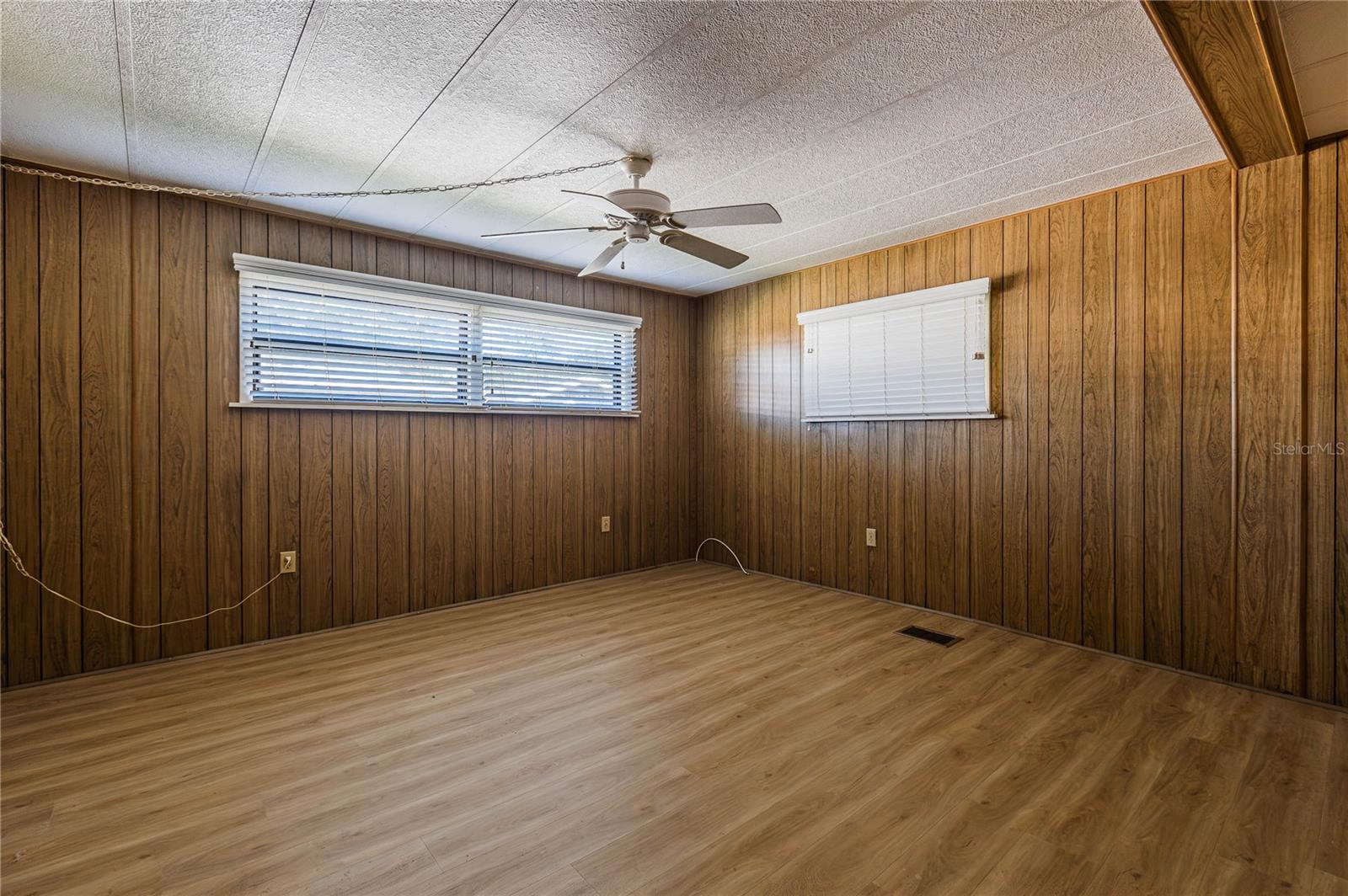 432 LAZY LAKE DRIVE W, Lakeland, FL 33801