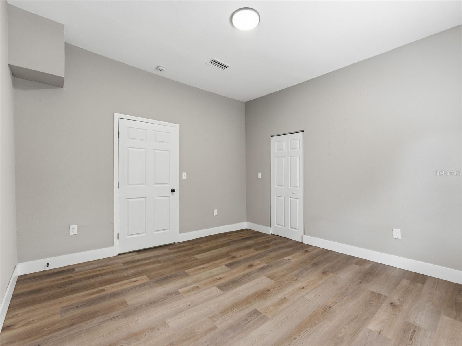 1740 W CHERRY STREET, Tampa, FL 33607