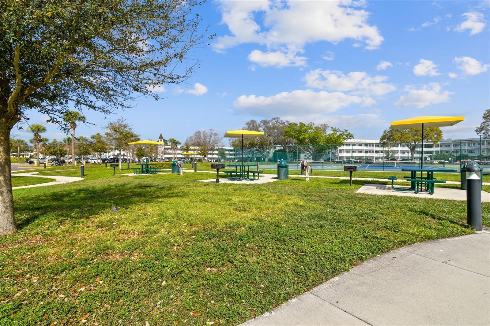 2221 NORWEGIAN DRIVE, #27, Clearwater, FL 33763