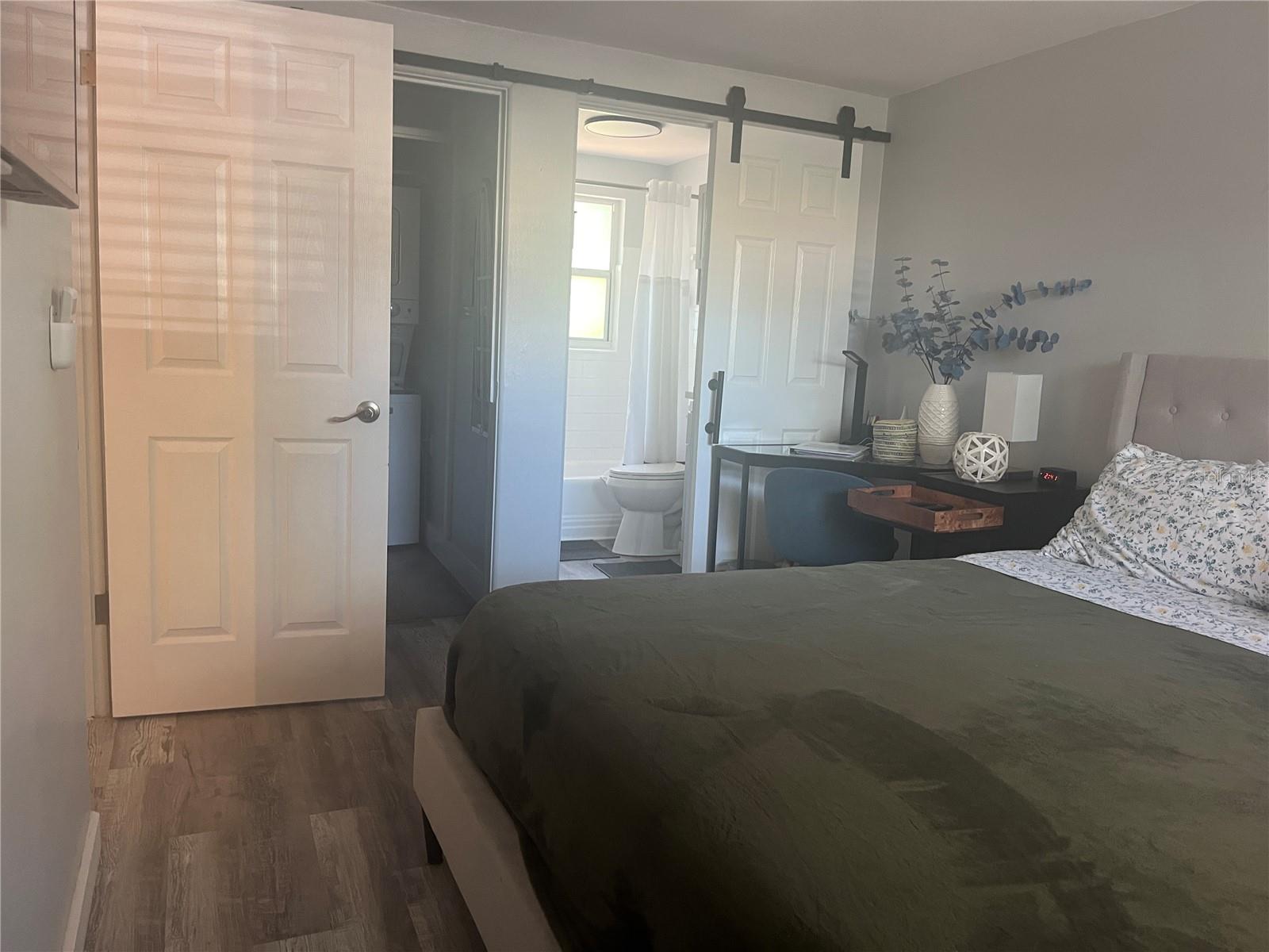 115 CLEVELAND AVENUE, Largo, FL 33770
