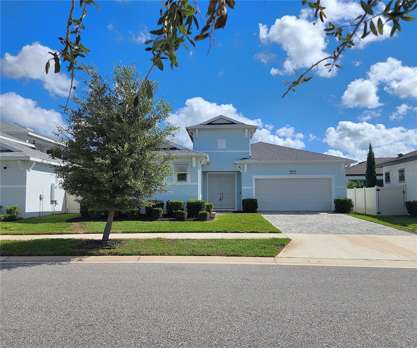 8896 Drummer Plank Dr, Wesley Chapel, FL 33545: Partially Fenced, SFH, One Story, 2590sf, Built in 2022, 3 bedrooms, 2.5 bathrooms, 2 car attached garage,