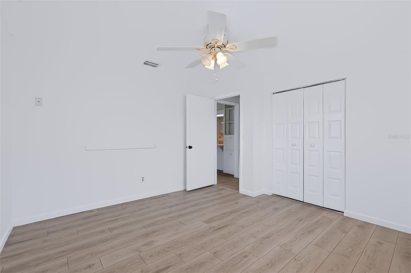 303 GREEN MANOR DRIVE, Sun City Center, FL 33573