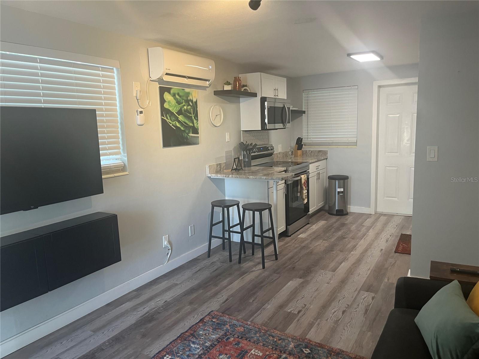 115 CLEVELAND AVENUE, Largo, FL 33770