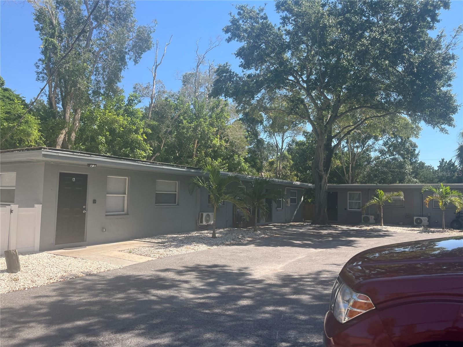 115 CLEVELAND AVENUE, Largo, FL 33770