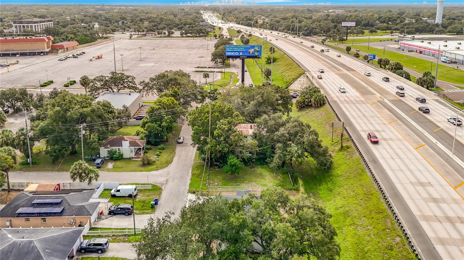 8410 N LAMAR STREET, Tampa, FL 33604