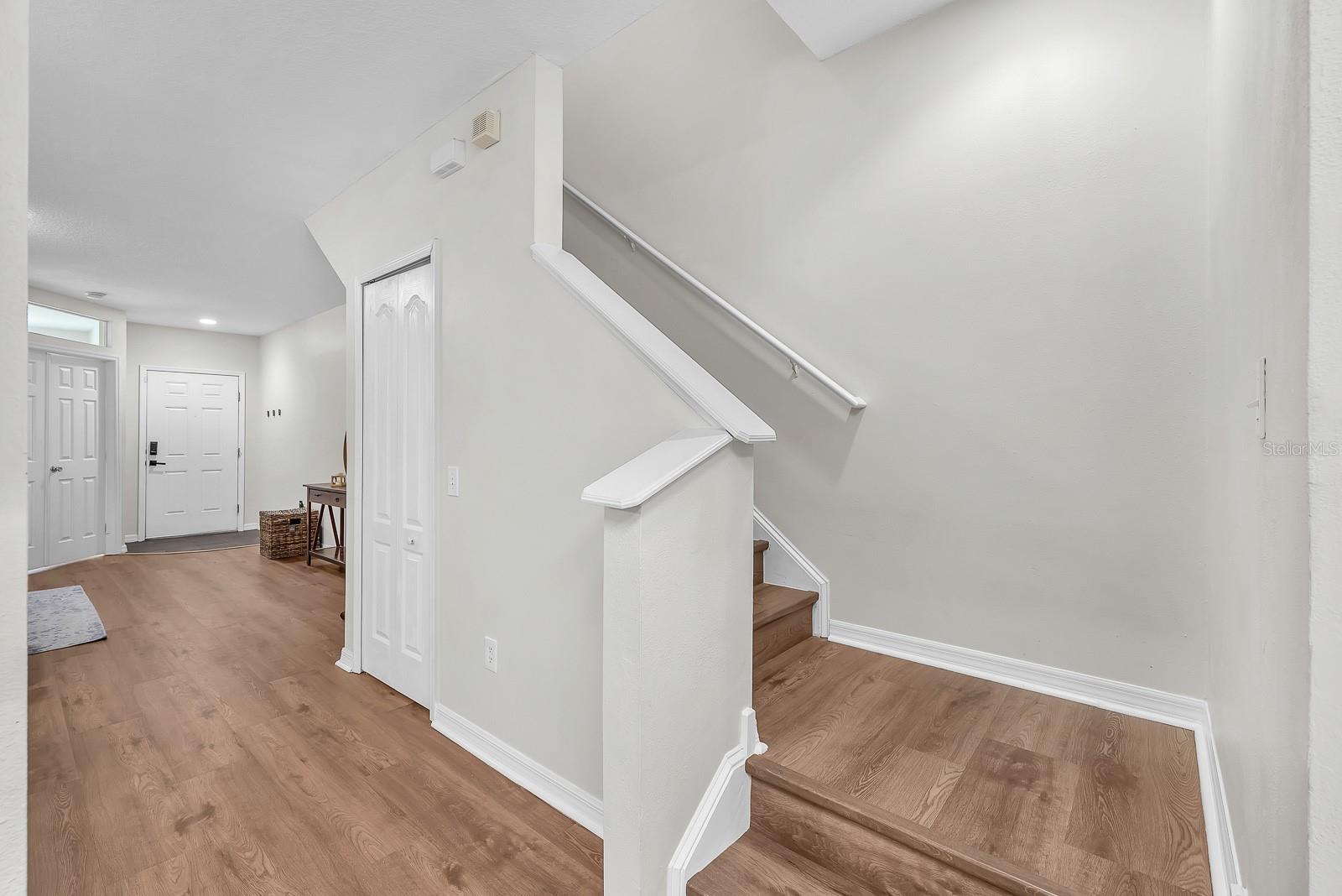 5819 FISHHAWK RIDGE DRIVE, Lithia, FL 33547