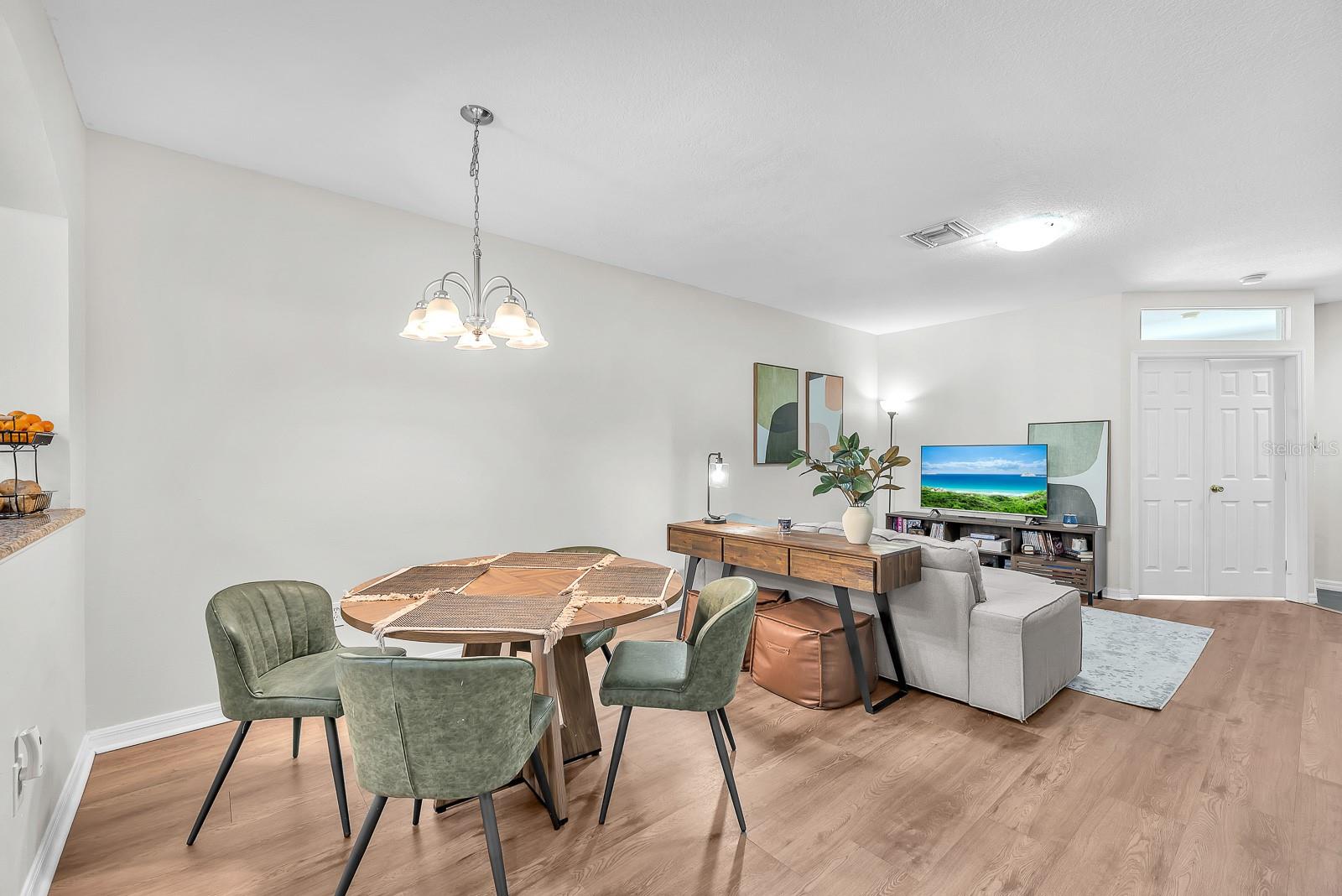 5819 FISHHAWK RIDGE DRIVE, Lithia, FL 33547