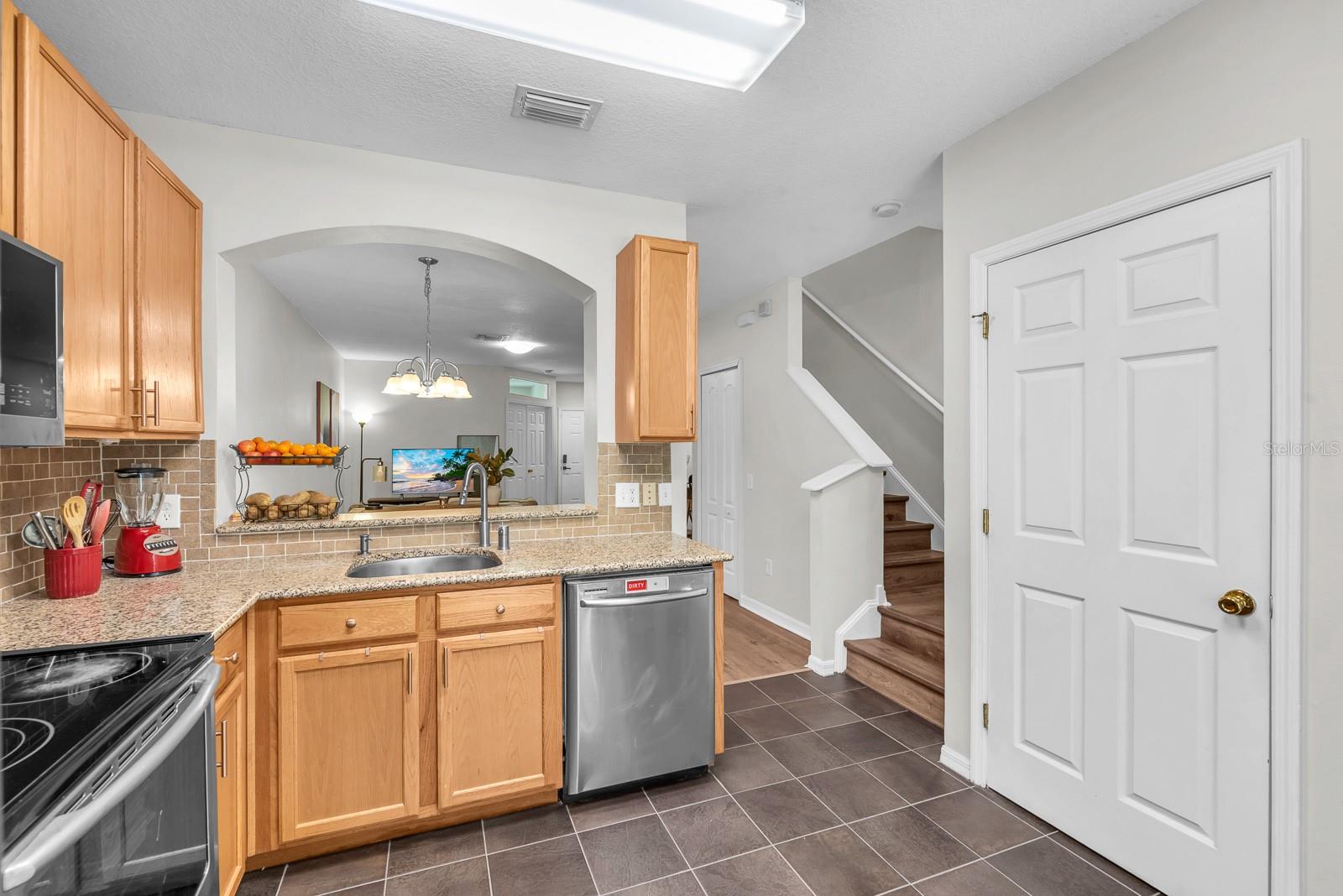 5819 FISHHAWK RIDGE DRIVE, Lithia, FL 33547
