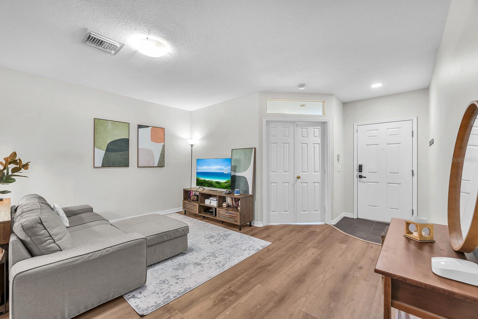 5819 FISHHAWK RIDGE DRIVE, Lithia, FL 33547