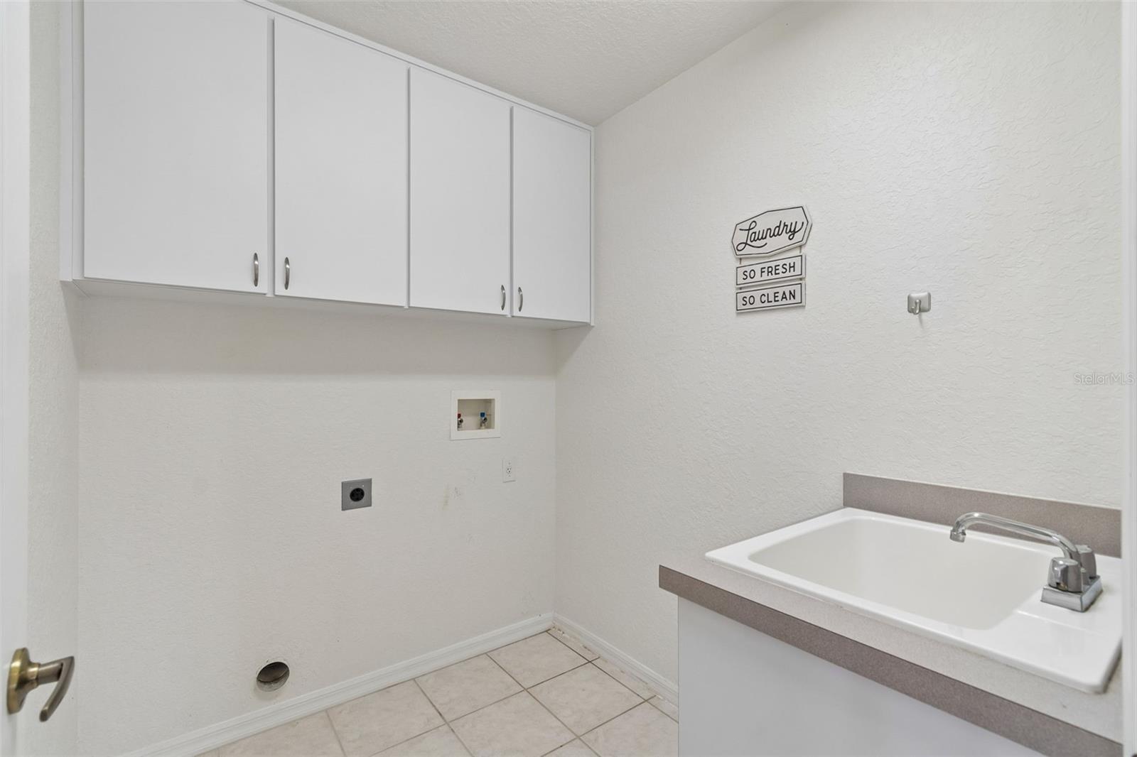 284 ROYAL PALM WAY, Spring Hill, FL 34608