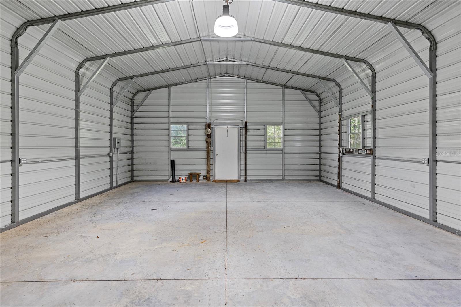 Barn