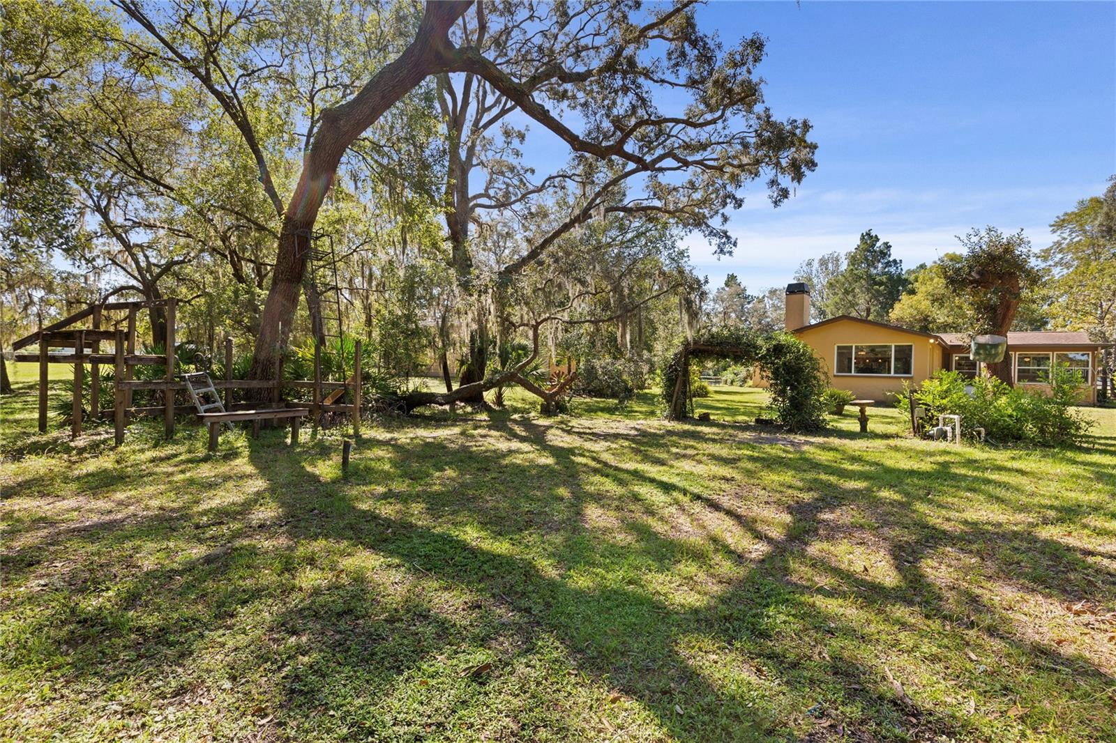 10179 FRIERSON LAKE DRIVE, Hudson, FL 34669