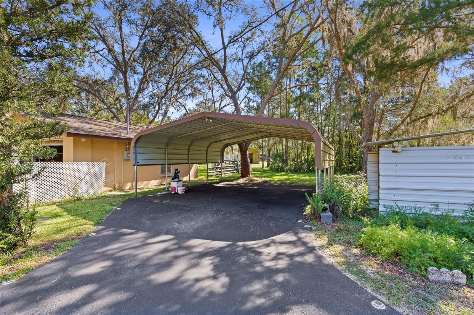 Carport