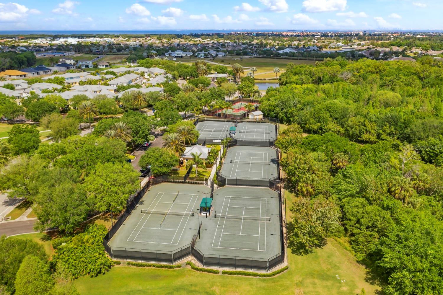 542 ISLEBAY DRIVE, Apollo Beach, FL 33572