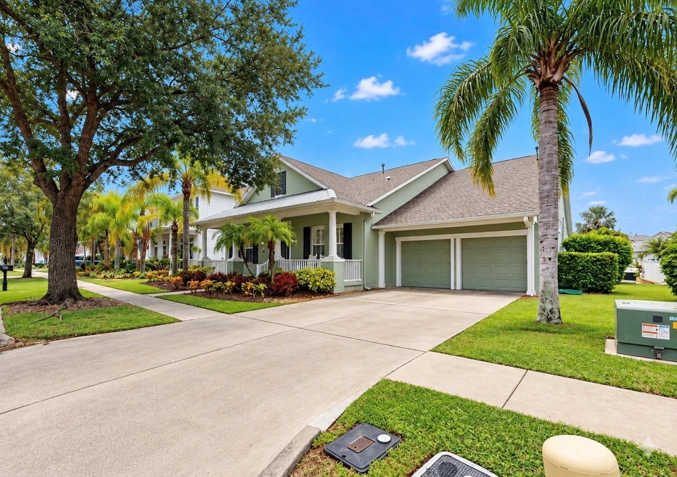 542 ISLEBAY DRIVE, Apollo Beach, FL 33572