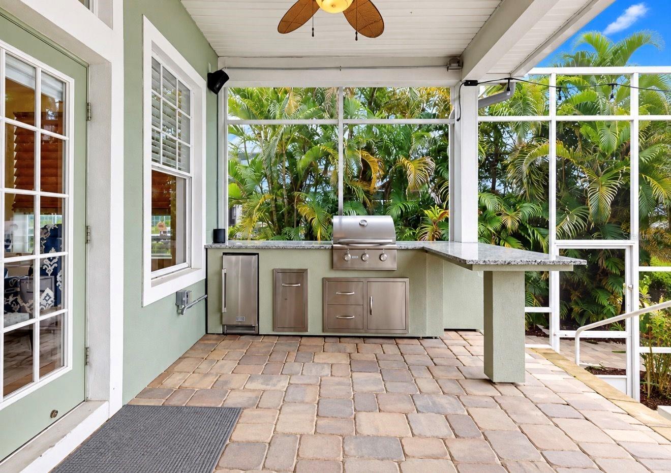 542 ISLEBAY DRIVE, Apollo Beach, FL 33572