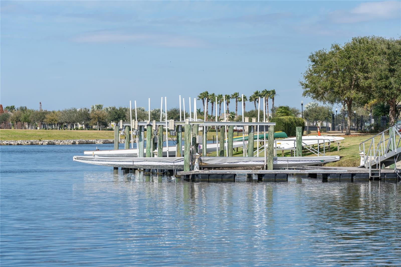 542 ISLEBAY DRIVE, Apollo Beach, FL 33572
