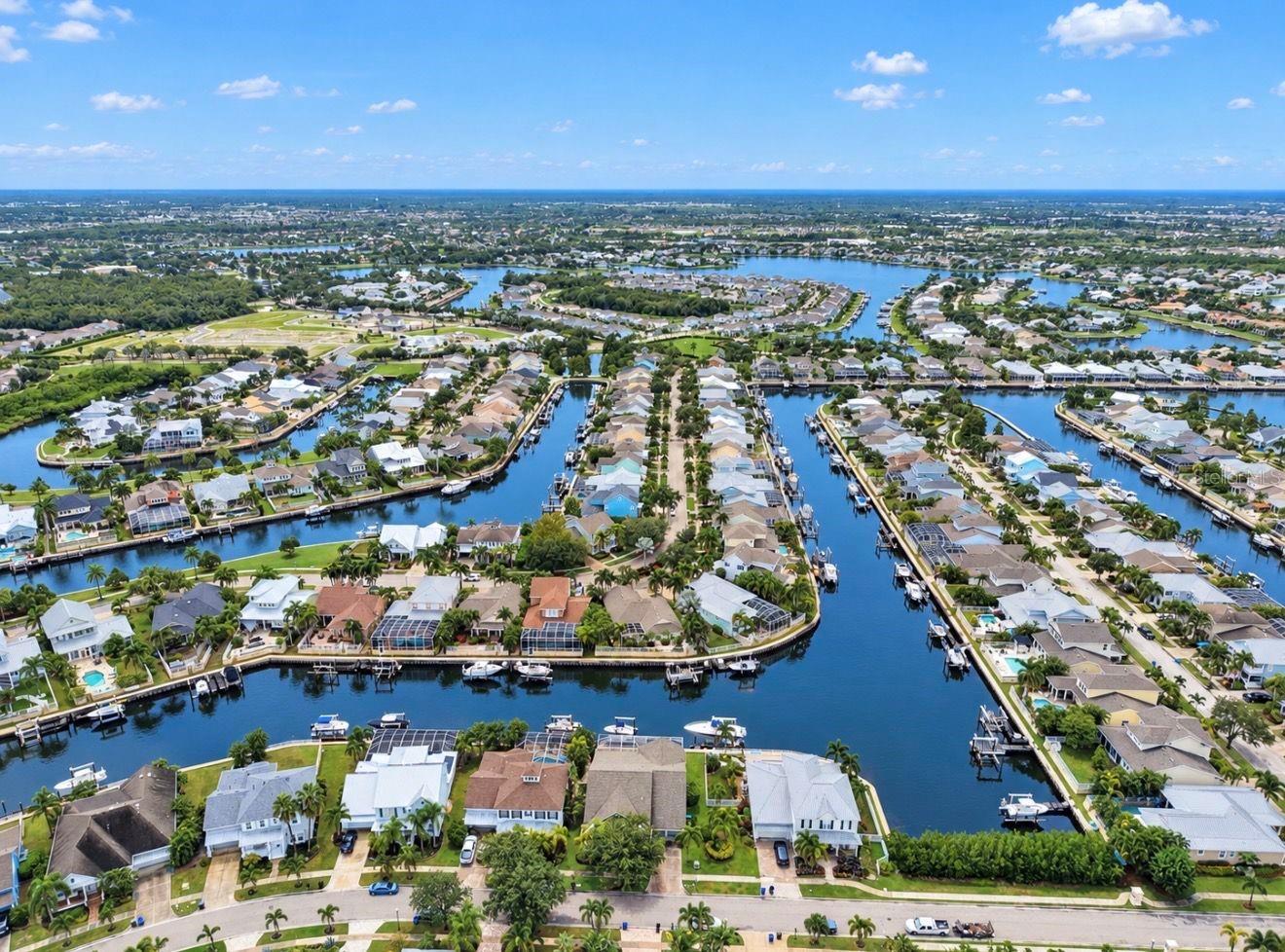542 ISLEBAY DRIVE, Apollo Beach, FL 33572