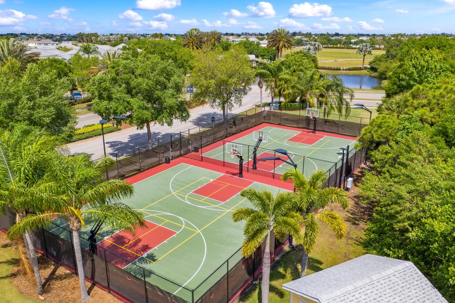 542 ISLEBAY DRIVE, Apollo Beach, FL 33572