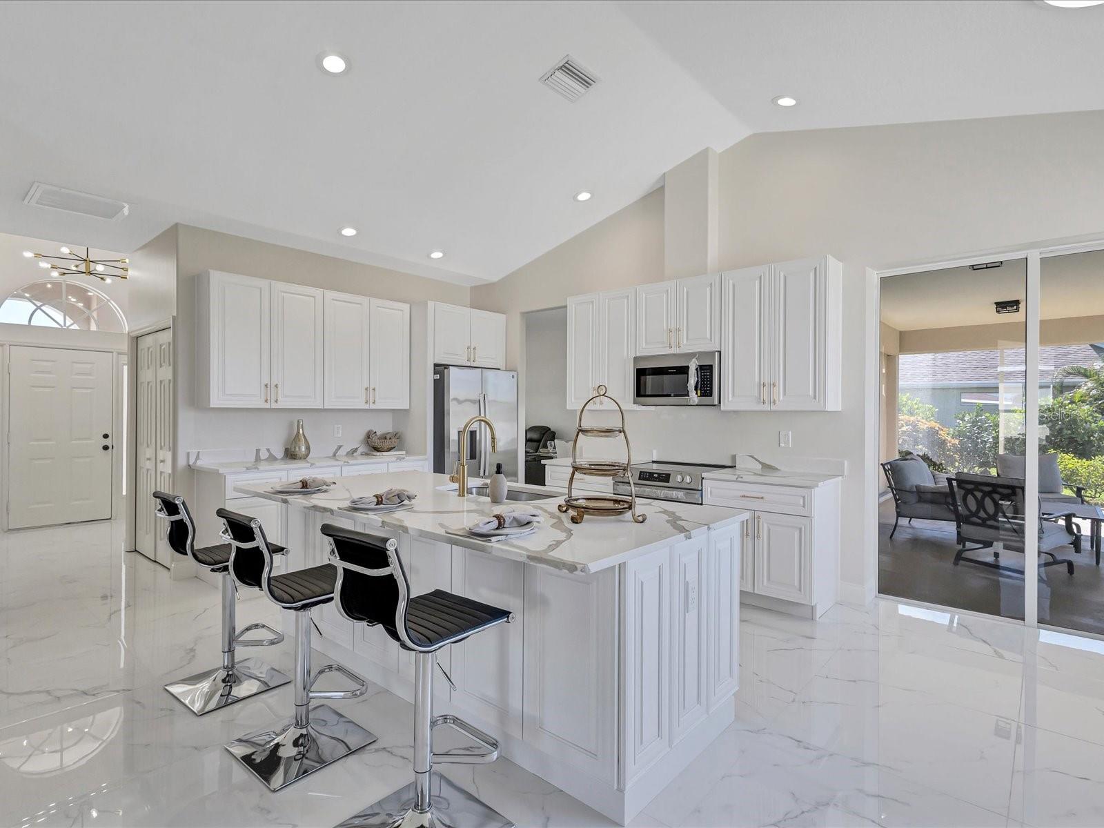 2719 46TH STREET E, Palmetto, FL 34221