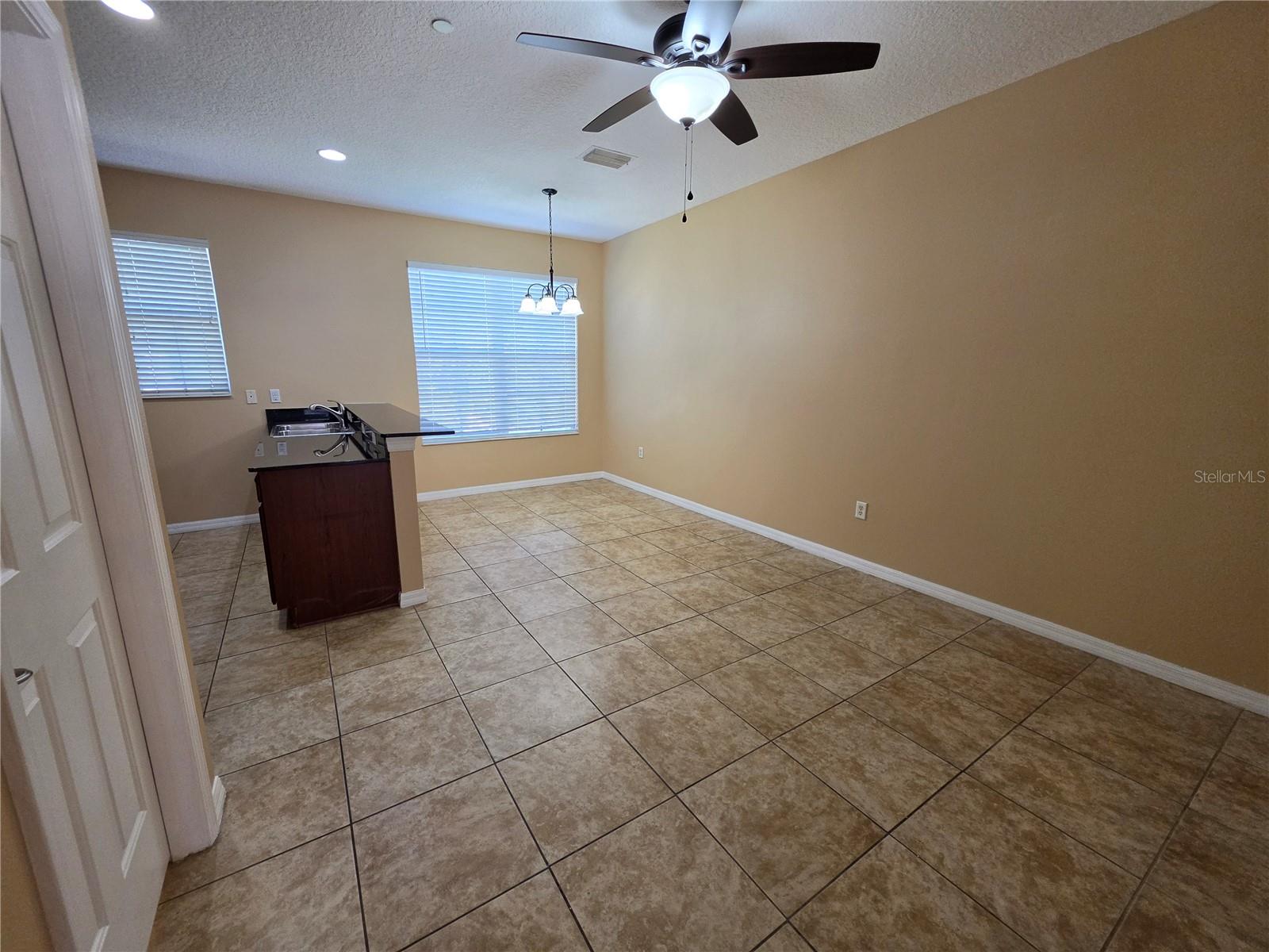 2425 MIDDLETON GROVE DRIVE, Brandon, FL 33511