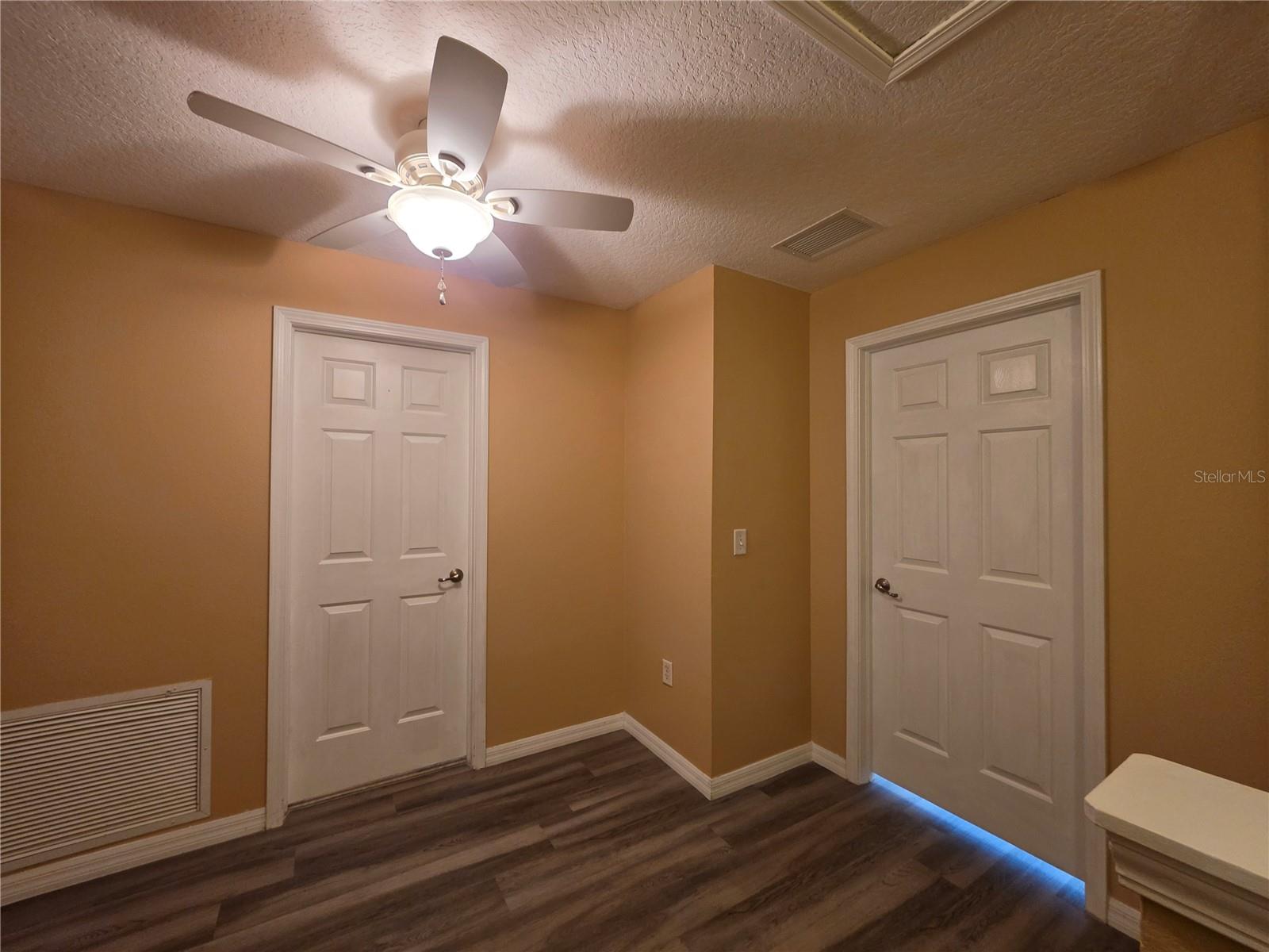 2425 MIDDLETON GROVE DRIVE, Brandon, FL 33511