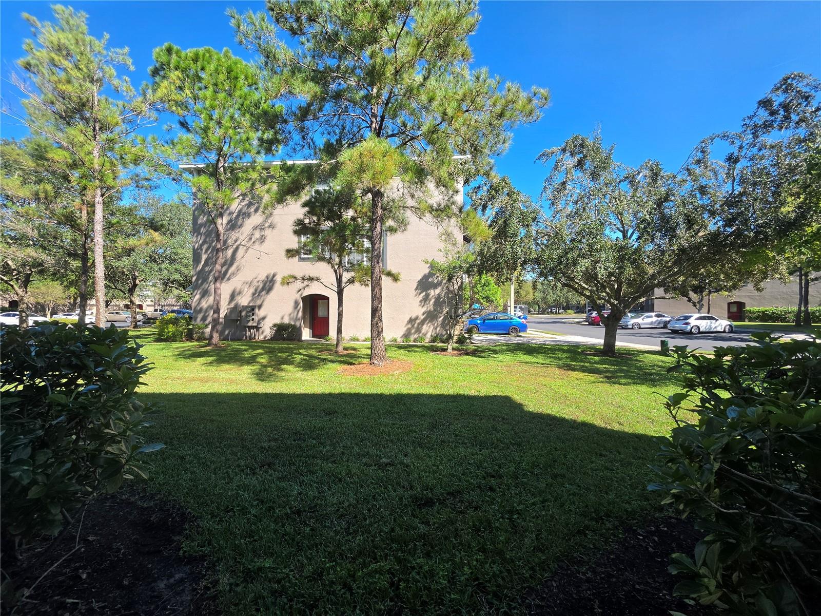 2425 MIDDLETON GROVE DRIVE, Brandon, FL 33511