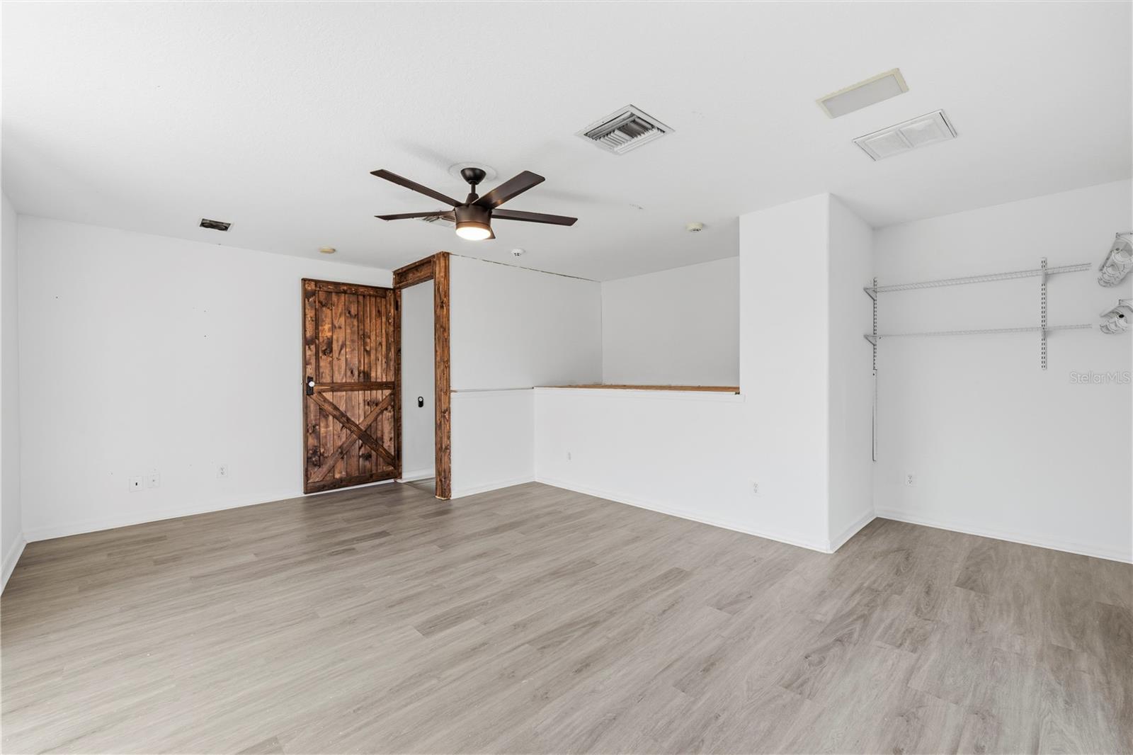 605 CYPRESS PARK AVENUE, Tarpon Springs, FL 34689
