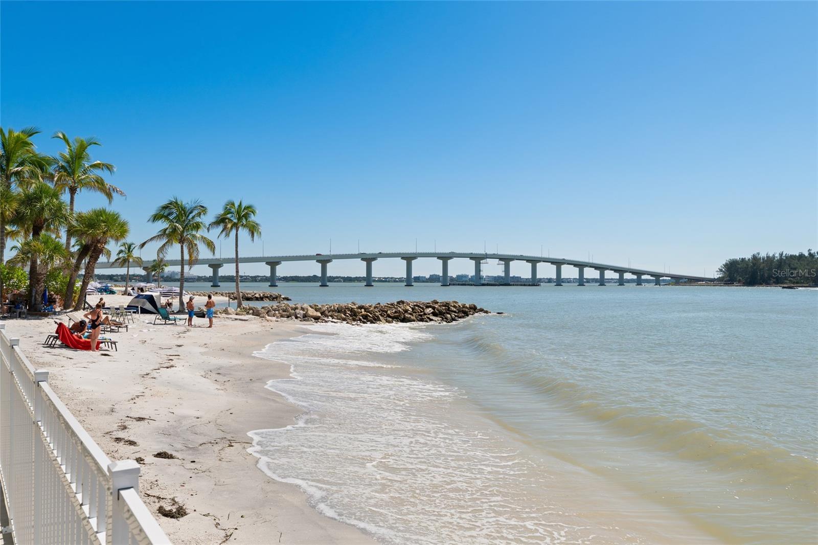 675 S GULFVIEW BOULEVARD, #PH4, Clearwater Beach, FL 33767