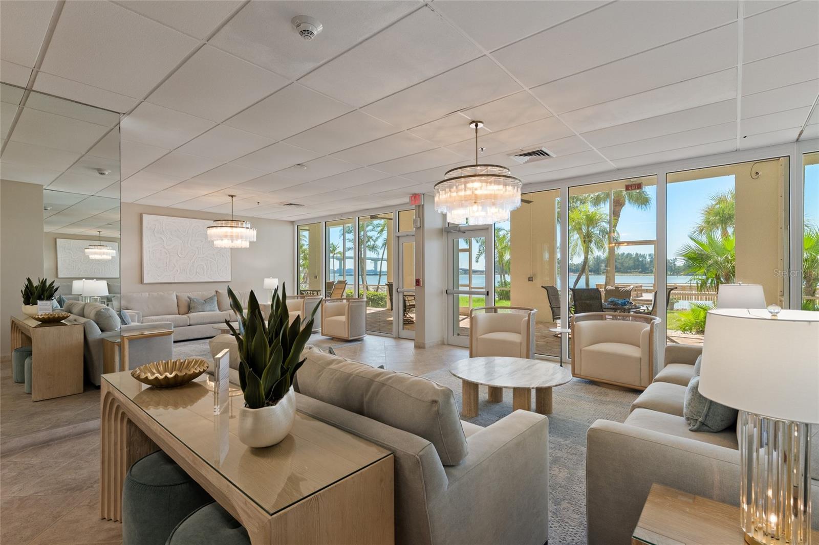675 S GULFVIEW BOULEVARD, #PH4, Clearwater Beach, FL 33767