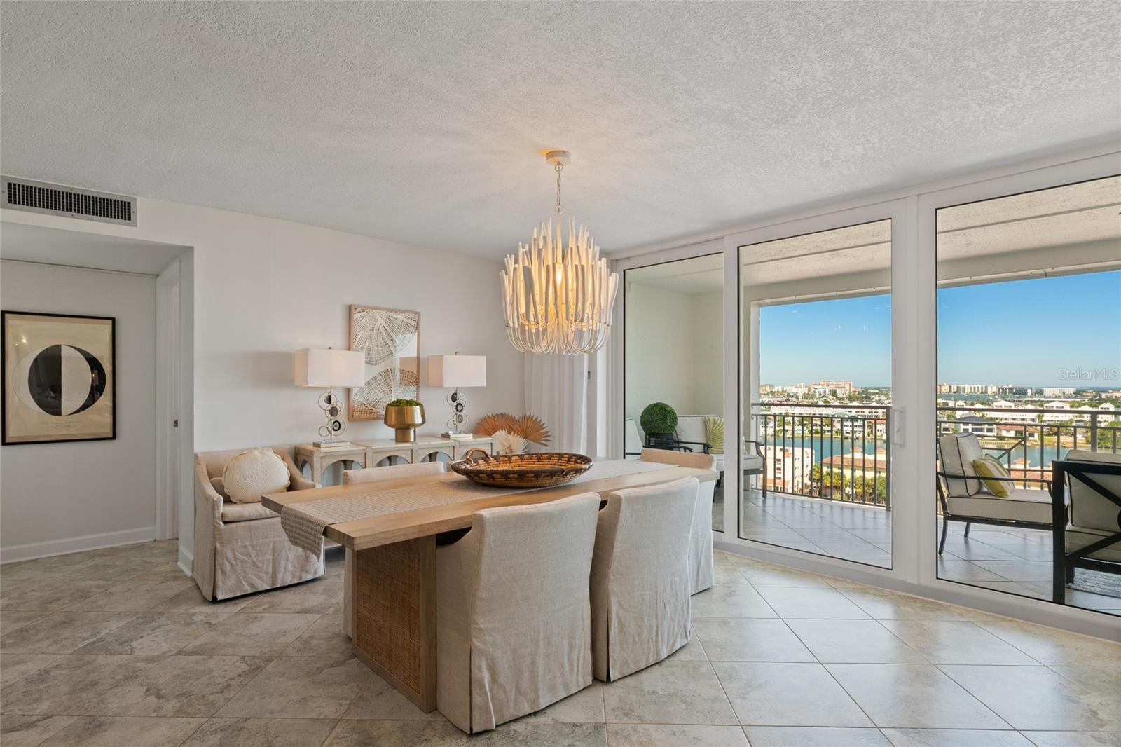 675 S GULFVIEW BOULEVARD, #PH4, Clearwater Beach, FL 33767 675 S GULFVIEW BOULEVARD, #PH4, Clearwater Beach, FL 33767