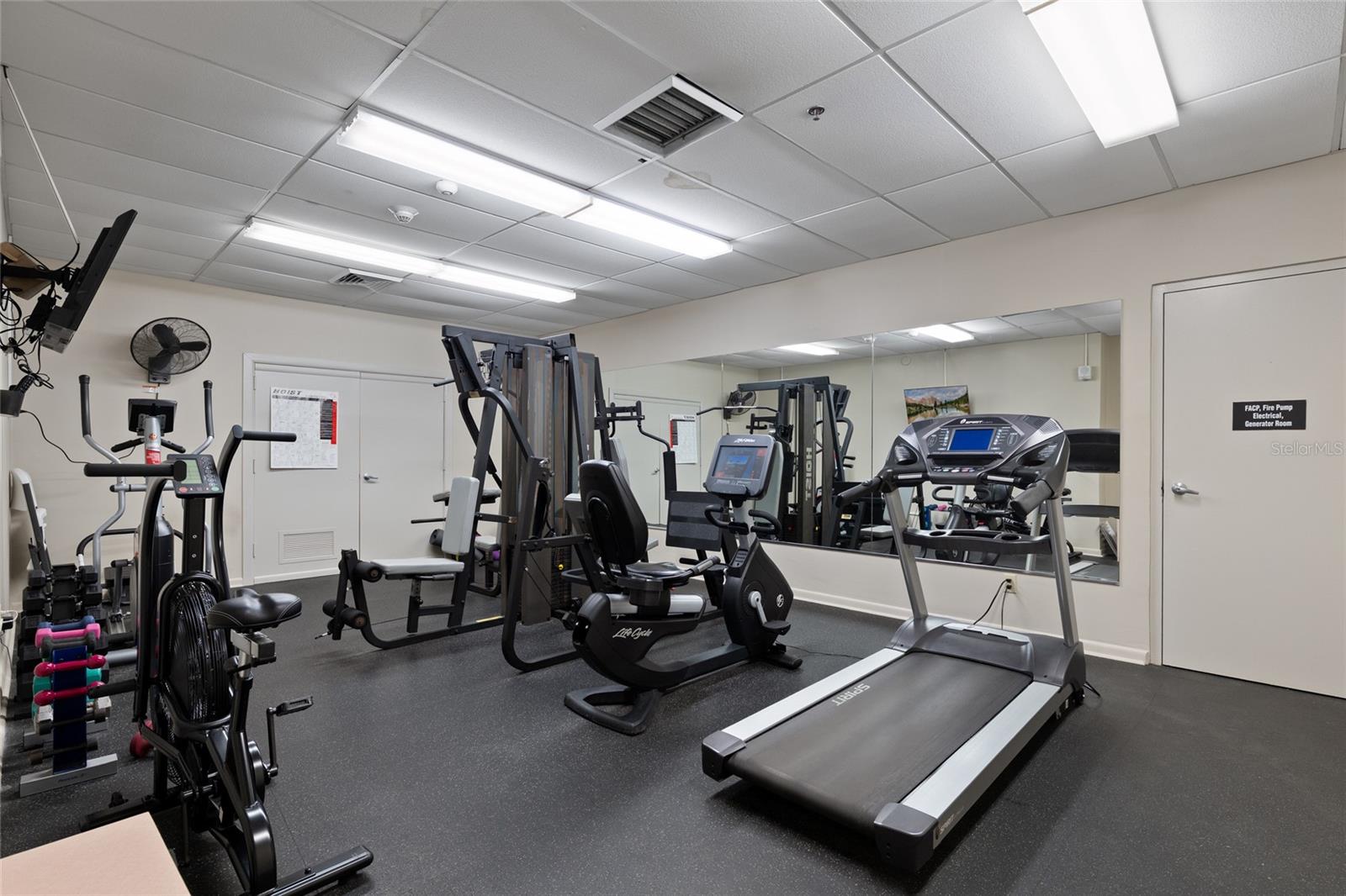 675 S GULFVIEW BOULEVARD, #PH4, Clearwater Beach, FL 33767
