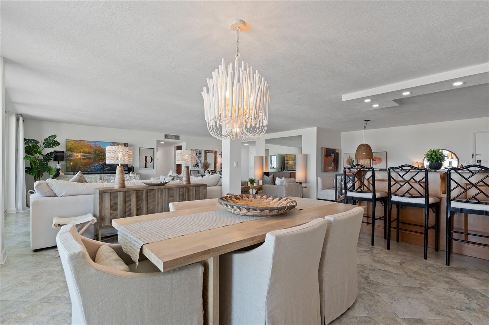 675 S GULFVIEW BOULEVARD, #PH4, Clearwater Beach, FL 33767