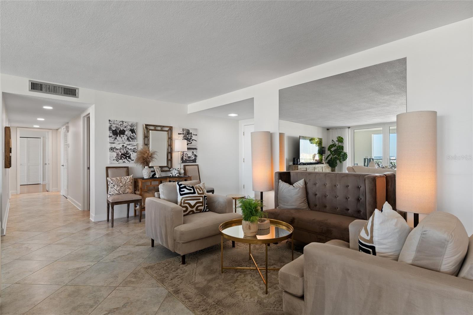 675 S GULFVIEW BOULEVARD, #PH4, Clearwater Beach, FL 33767