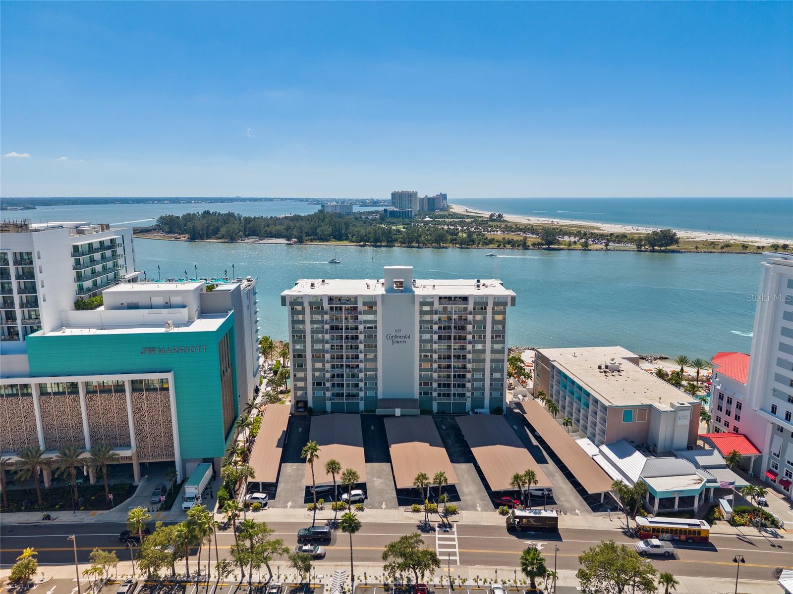 675 S GULFVIEW BOULEVARD, #PH4, Clearwater Beach, FL 33767 675 S GULFVIEW BOULEVARD, #PH4, Clearwater Beach, FL 33767