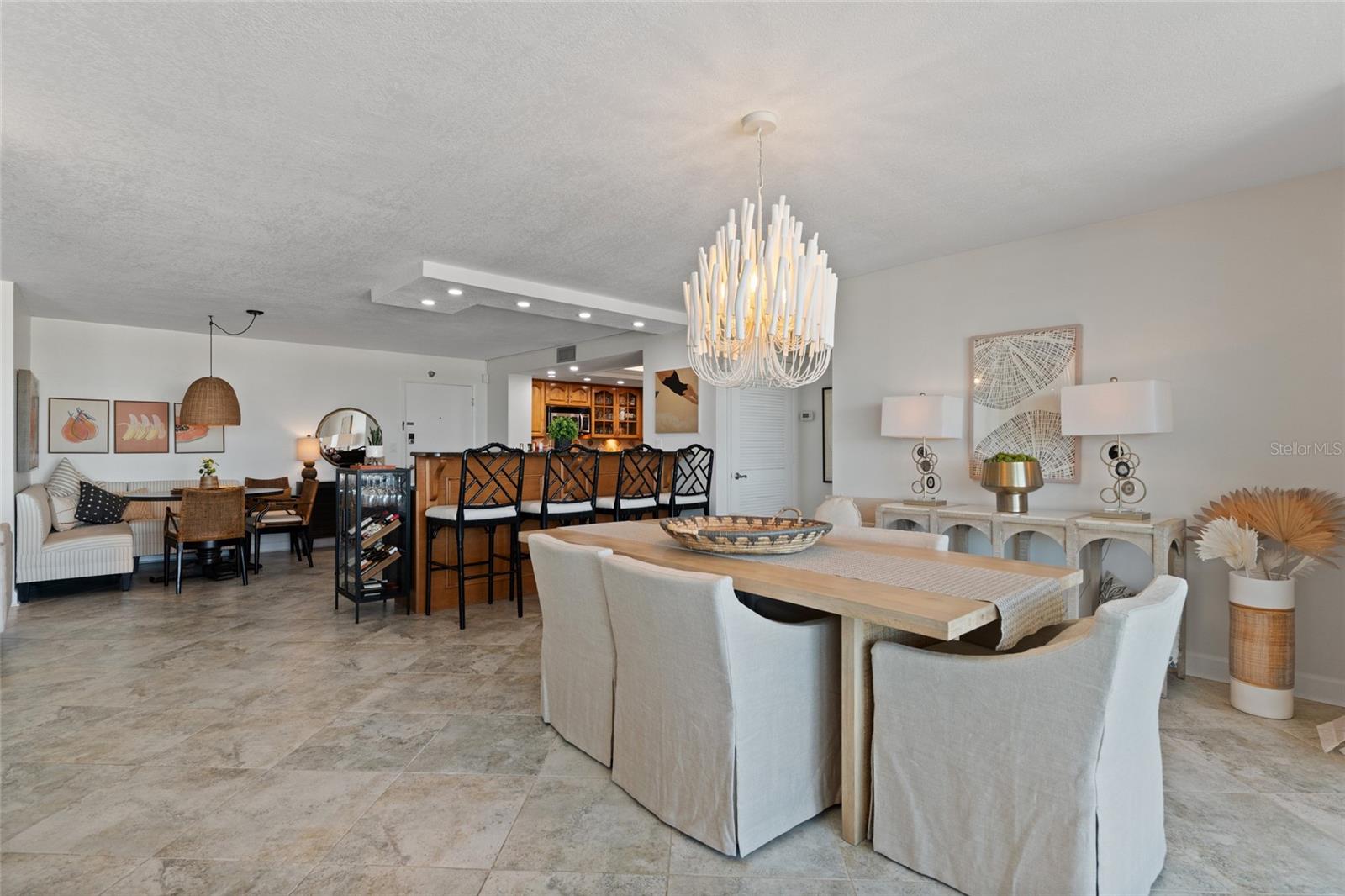 675 S GULFVIEW BOULEVARD, #PH4, Clearwater Beach, FL 33767