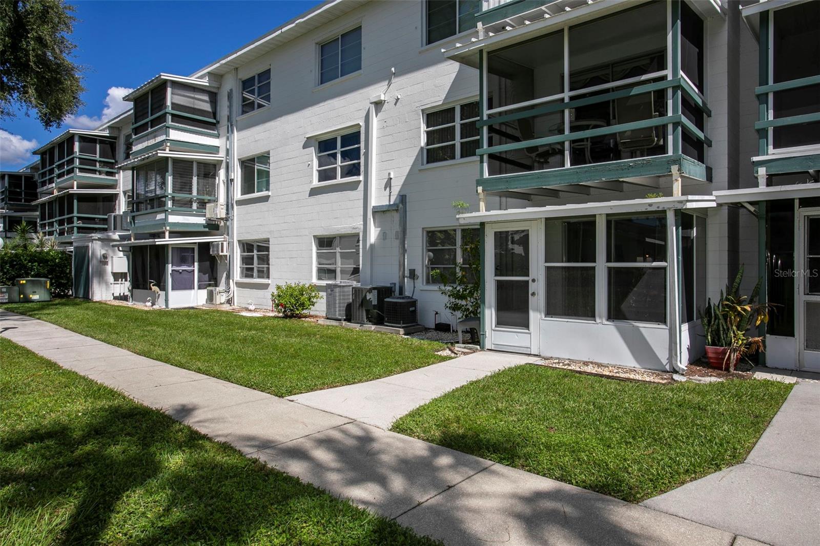5872 17TH STREET W, #C2, Bradenton, FL 34207
