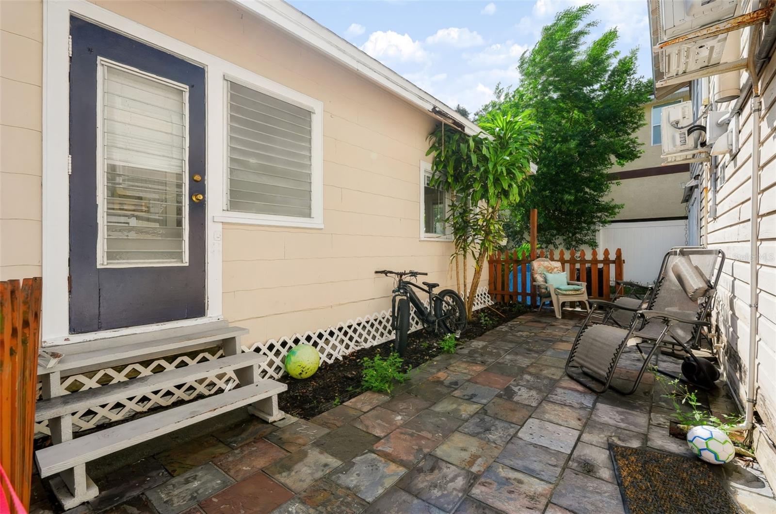 208 VINE AVENUE, #1,2,3,4, Clearwater, FL 33755