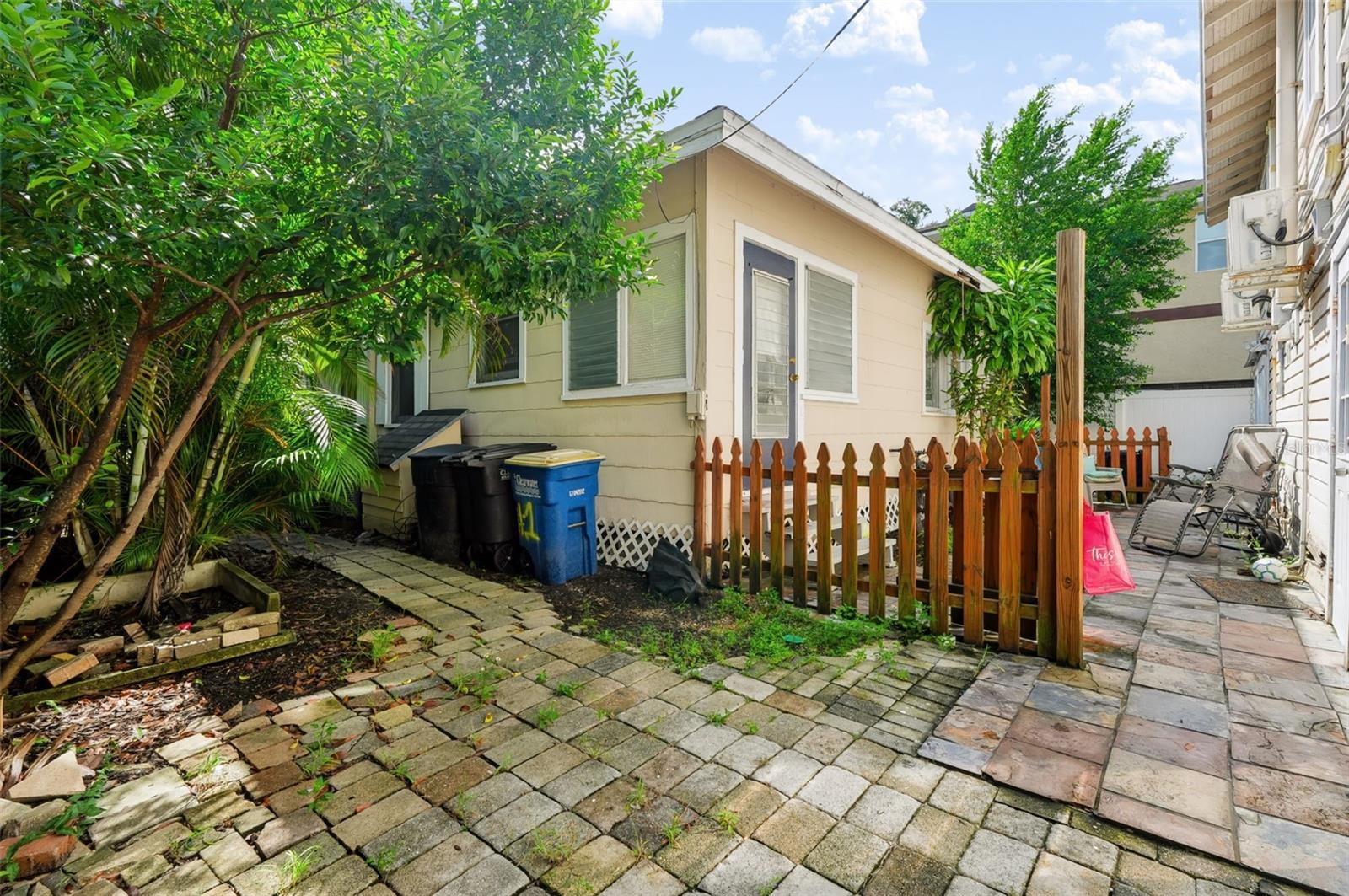 208 VINE AVENUE, #1,2,3,4, Clearwater, FL 33755