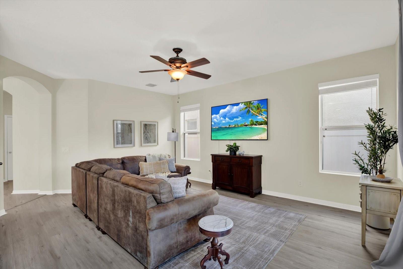 7127 FOREST MERE DRIVE, Riverview, FL 33578