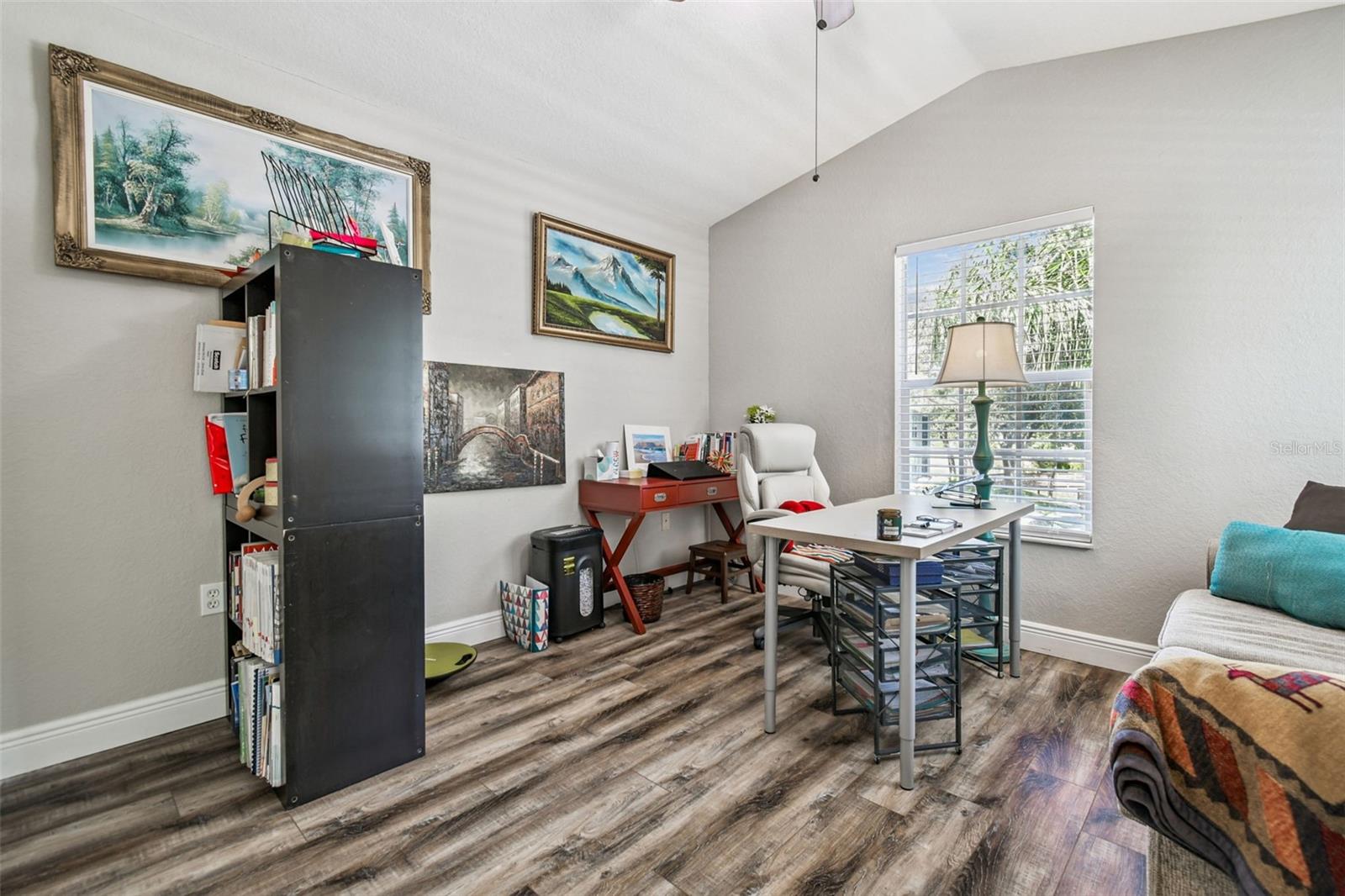 1627 HAMMOCKS AVENUE, Lutz, FL 33549