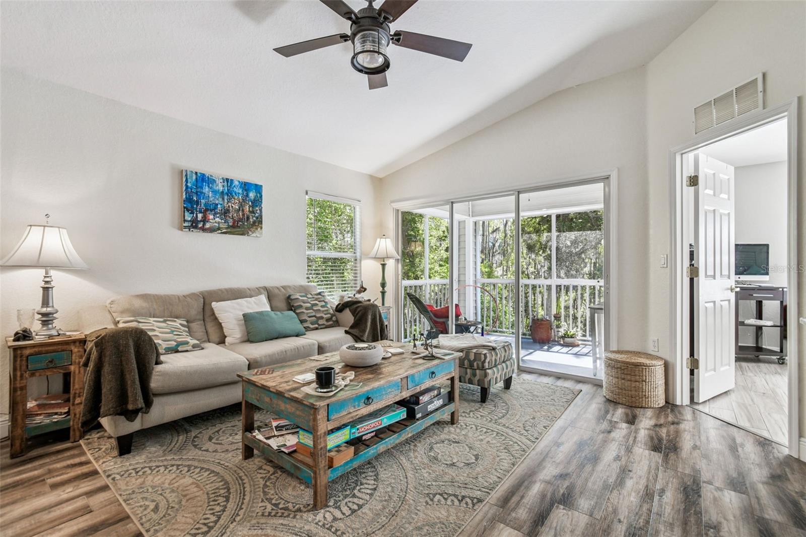 1627 HAMMOCKS AVENUE, Lutz, FL 33549