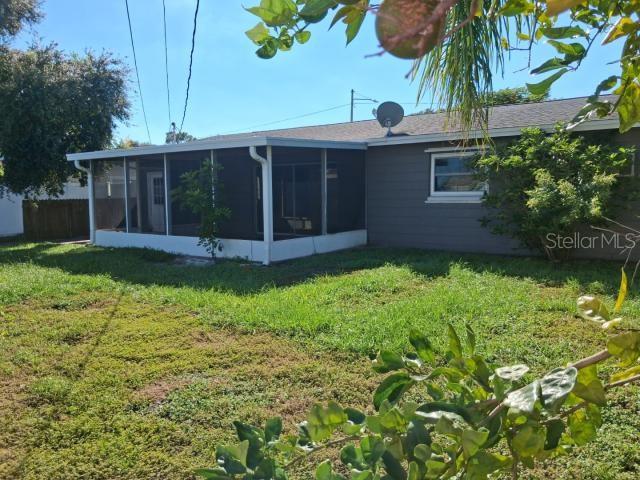 8825 113TH STREET, Seminole, FL 33772