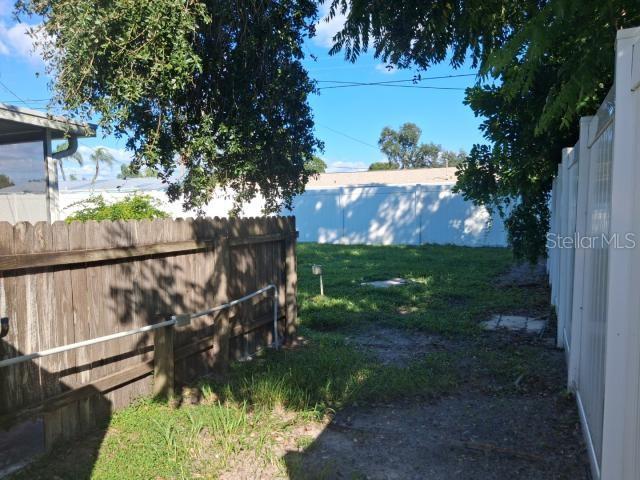 8825 113TH STREET, Seminole, FL 33772