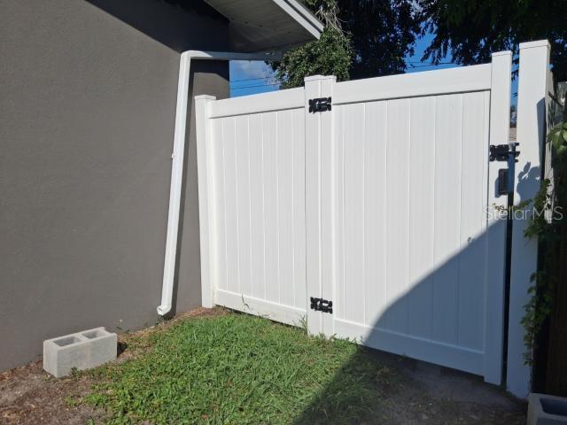 8825 113TH STREET, Seminole, FL 33772
