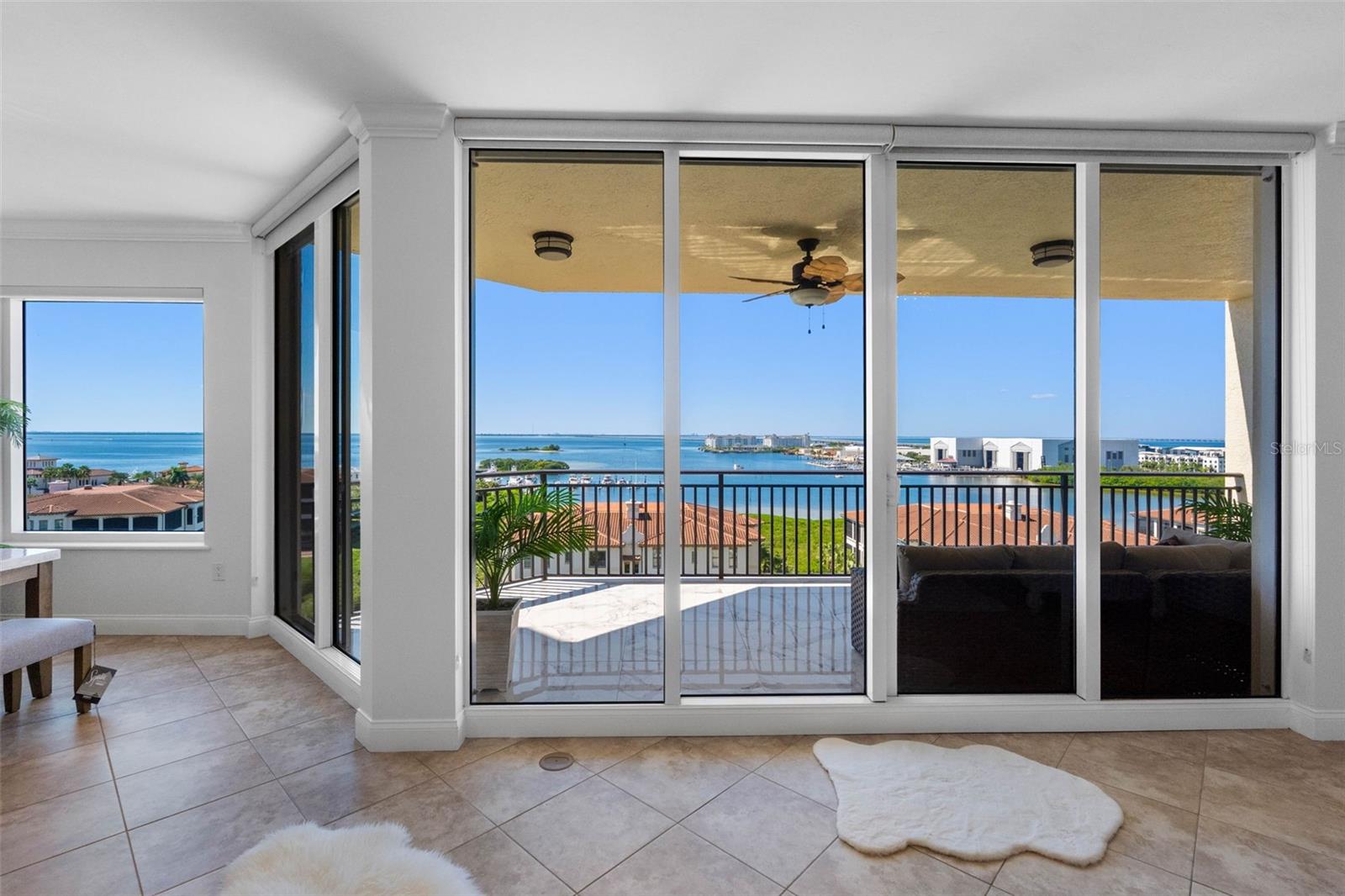 5823 BOWEN DANIEL DRIVE, #902, Tampa, FL 33616