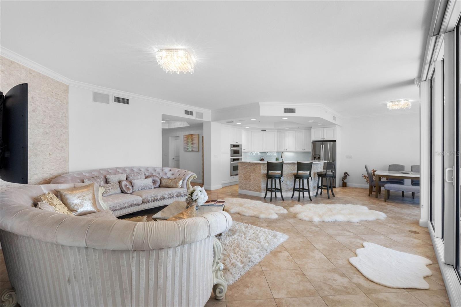 5823 BOWEN DANIEL DRIVE, #902, Tampa, FL 33616